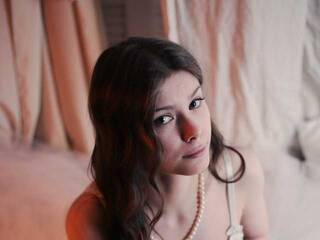 エロティックなビデオチャット Sweet-Mila