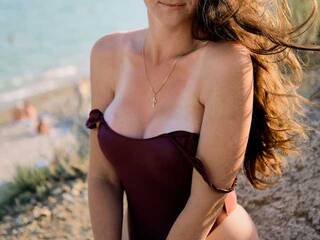 エロティックなビデオチャット MILLIANA