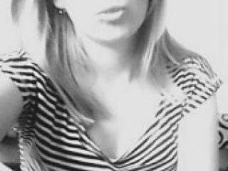 エロティックなビデオチャット sweetal