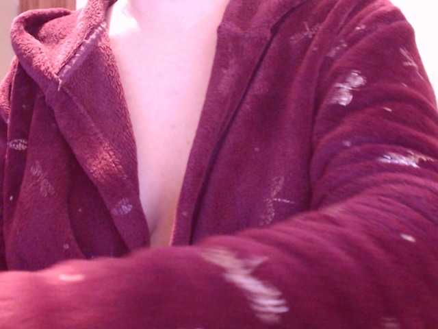 写真 SweetBrunete on samuse ensemble;)? ...xxx...on commence avec 30 tokens seins....et on continue..xxxx