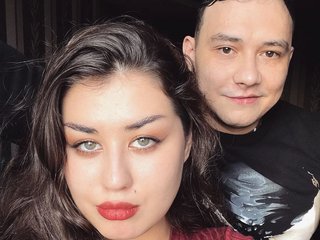 エロティックなビデオチャット SweetCoupless