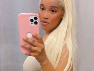 エロティックなビデオチャット Sweetheartcocomwllow