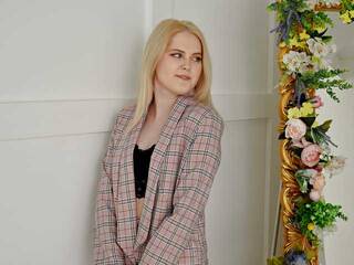 エロティックなビデオチャット SweetHoneybe