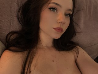 エロティックなビデオチャット -Violetta-