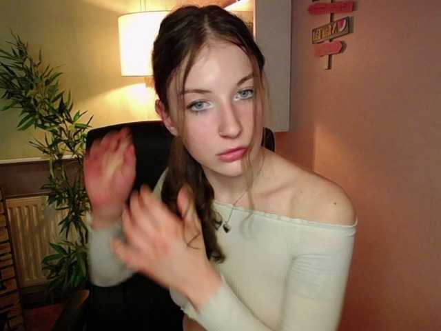 ブロードキャストスクリーンショット sweetMadison