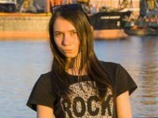 エロティックなビデオチャット sweetyanna