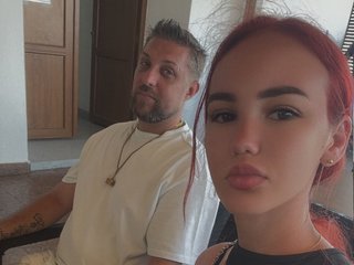 エロティックなビデオチャット SwitchDomCouple