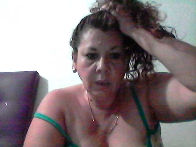 ブロードキャストスクリーンショット SylviaFerrer