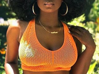 エロティックなビデオチャット T-rixxydiva