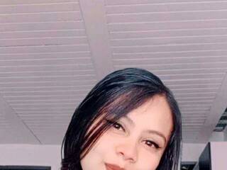 エロティックなビデオチャット talia-novikov