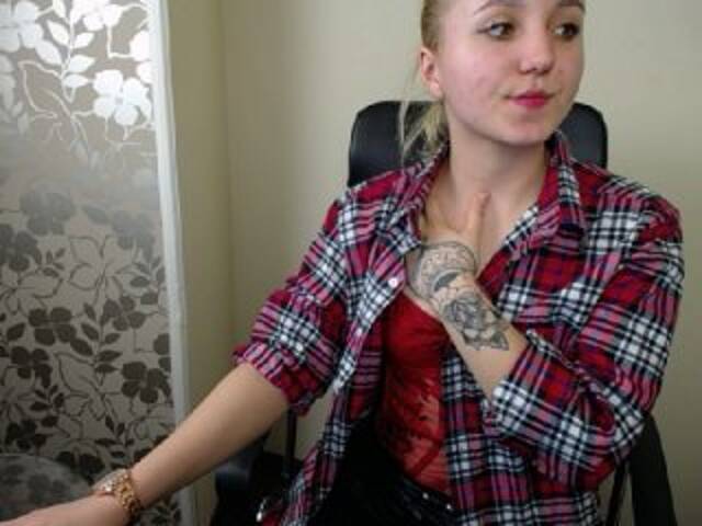 ブロードキャストスクリーンショット Tawnie