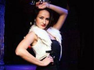 エロティックなビデオチャット tayrra