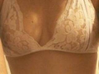 エロティックなビデオチャット tellove