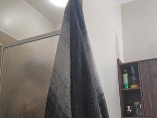 エロティックなビデオチャット Th30nlyG0dd3ss