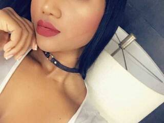 エロティックなビデオチャット ThalianaV