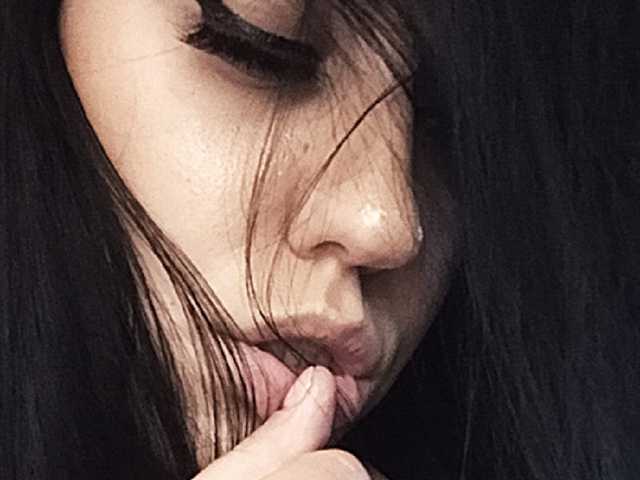 プロフィールの写真 The-Hard-Kiss