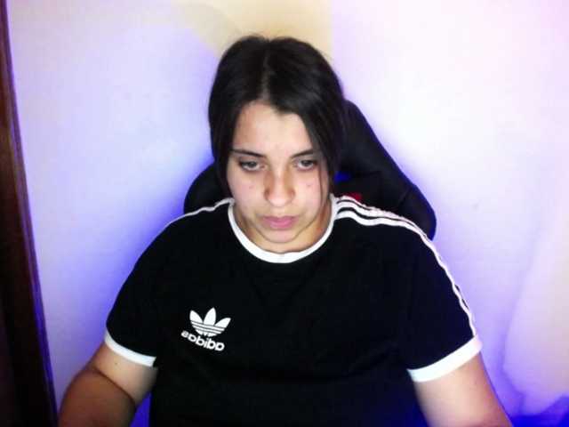 ブロードキャストスクリーンショット tifanydaniel