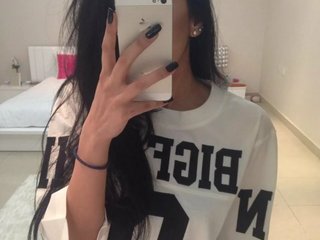 エロティックなビデオチャット tiffanyy-leon