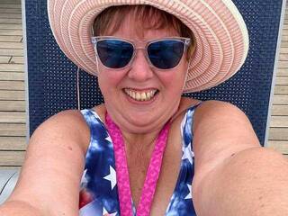 エロティックなビデオチャット TightKitty55