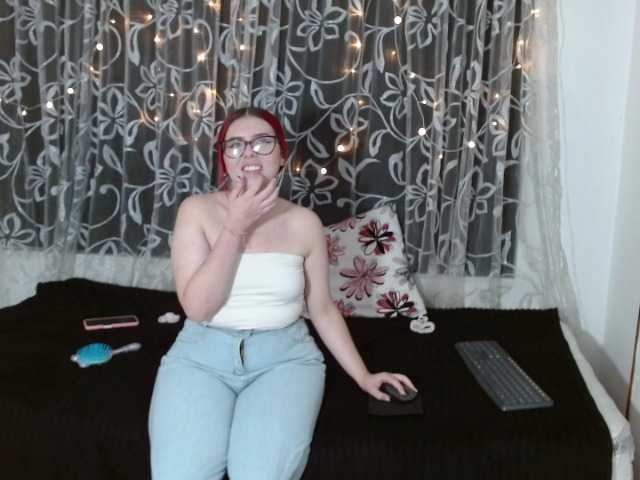 ブロードキャストスクリーンショット tinabella