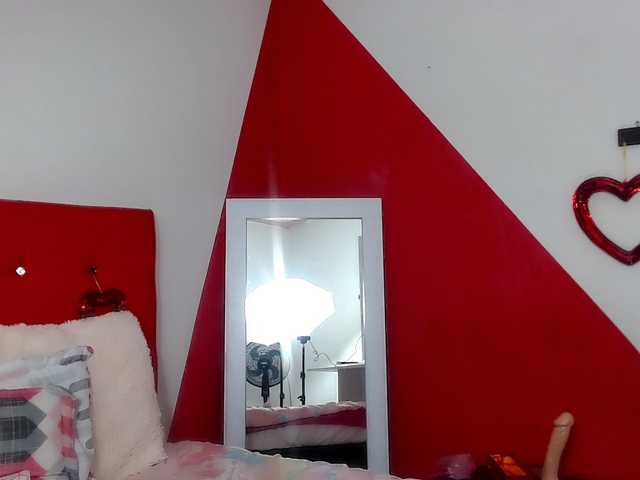 ブロードキャストスクリーンショット tinabrowm