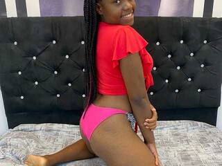 エロティックなビデオチャット Tinabrowwn