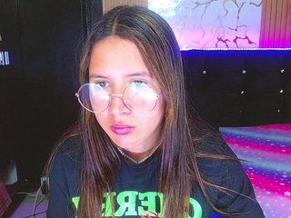 エロティックなビデオチャット tinibunny