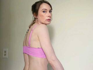 エロティックなビデオチャット TinkerHell