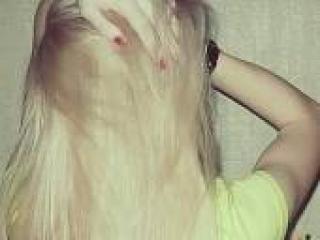 プロフィール写真 tinnyblond