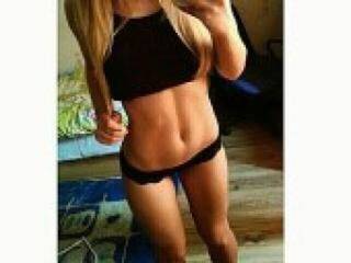 エロティックなビデオチャット tiny24