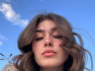 エロティックなビデオチャット TinyMollys