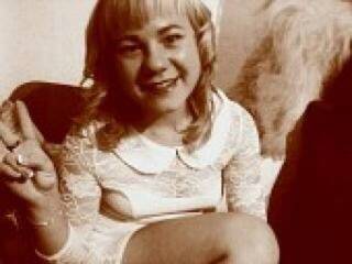 エロティックなビデオチャット tomilla