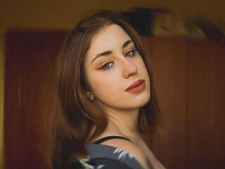 エロティックなビデオチャット TracyCute