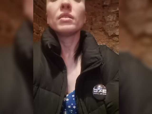 ブロードキャストスクリーンショット TreshGirls