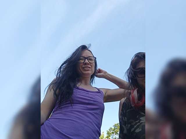 ブロードキャストスクリーンショット TreshGirls