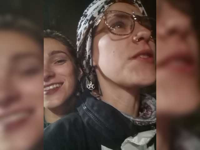 ブロードキャストスクリーンショット TreshGirls