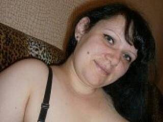 エロティックなビデオチャット trifena