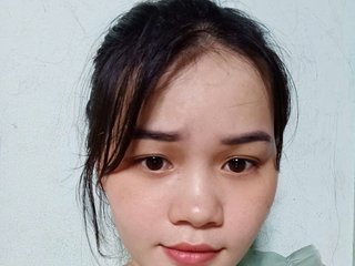 エロティックなビデオチャット Trinhtrinh