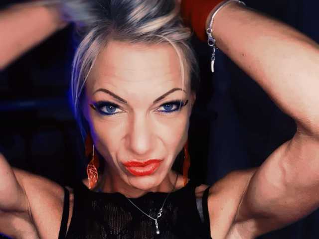プロフィールの写真 TrophyMilf