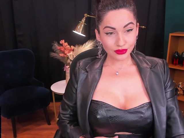 写真 Miss-LeiaHolt SOON AN OTHER ACCOUNT ON BONGS CAMS, FIND ME HERE AS alphamistress! #paypig #findom #milf #smoke #mistress #strapon #queen #pvt #domination #fetish #findom #worship #joi #cei #sph