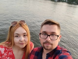 エロティックなビデオチャット TwinFlameShow