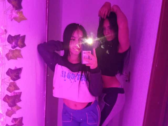 プロフィールの写真 TwoFunGirls