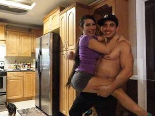 エロティックなビデオチャット TwoLoveBirds