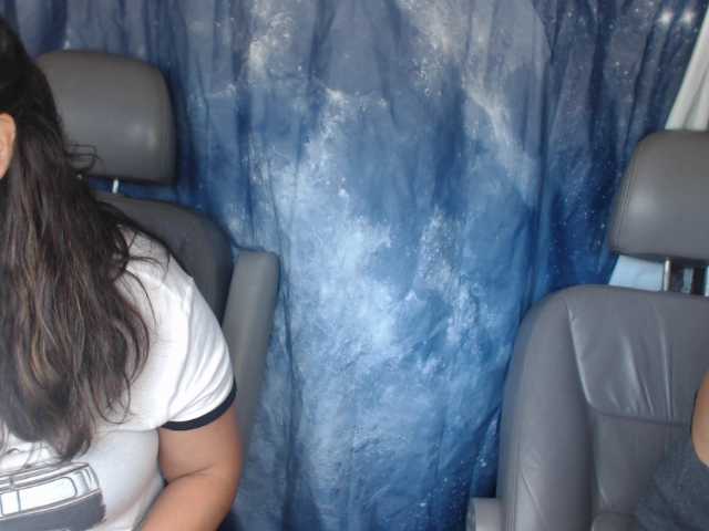 写真 TwoLoveBirds In the Truck, suck driver in private or now 500tk, flash tits 100tk, flash hairy pussy 300tk , flash tits with window down 150tk