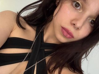 エロティックなビデオチャット tyan-babe