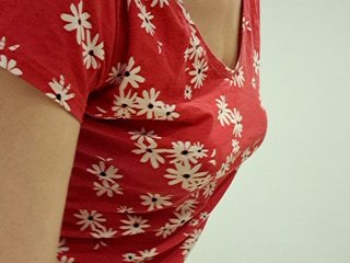 エロティックなビデオチャット WildyCherry