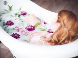 エロティックなビデオチャット Undiee1