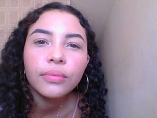 エロティックなビデオチャット vajoleth-22