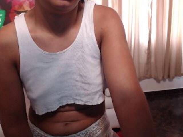 ブロードキャストスクリーンショット ValenHilton