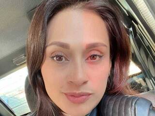 エロティックなビデオチャット valery181